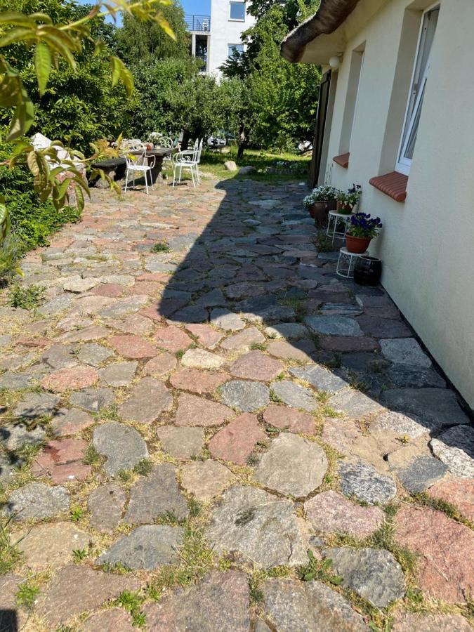 Oaza Pod Strzecha Klimatyczny Dom Z 3 Sypialniami Na Wylacznosc Z Kominkiem I Duzym Ogrodem Ustronie Morskie Dış mekan fotoğraf